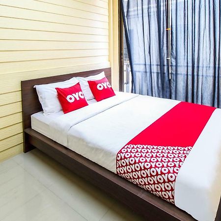 Babo House Bangkok Hotel Екстериор снимка