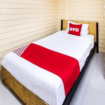 Babo House Bangkok Hotel Екстериор снимка