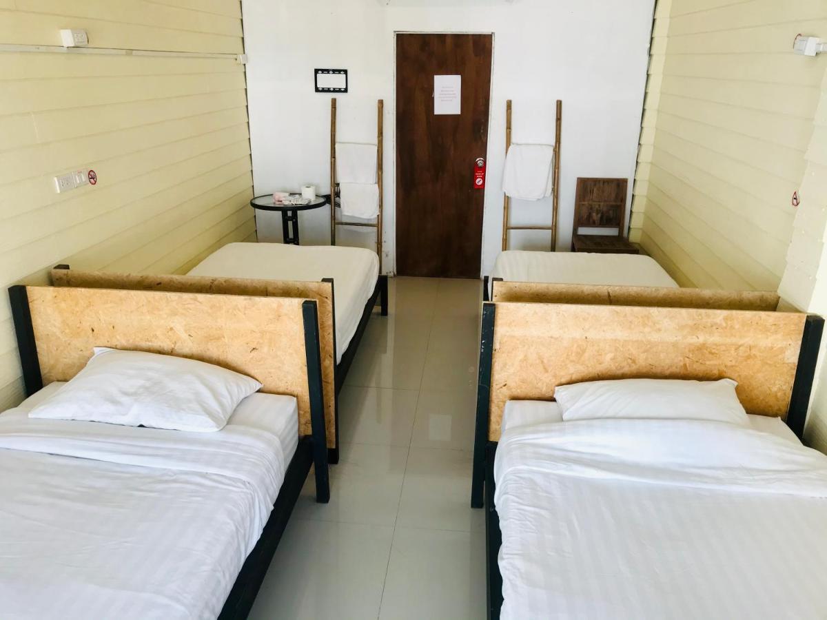Babo House Bangkok Hotel Екстериор снимка