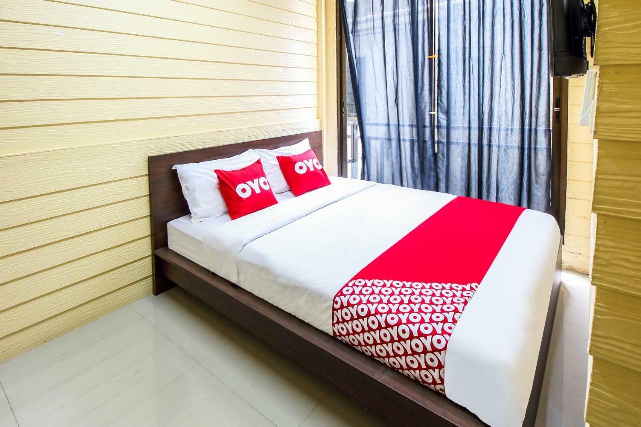 Babo House Bangkok Hotel Екстериор снимка