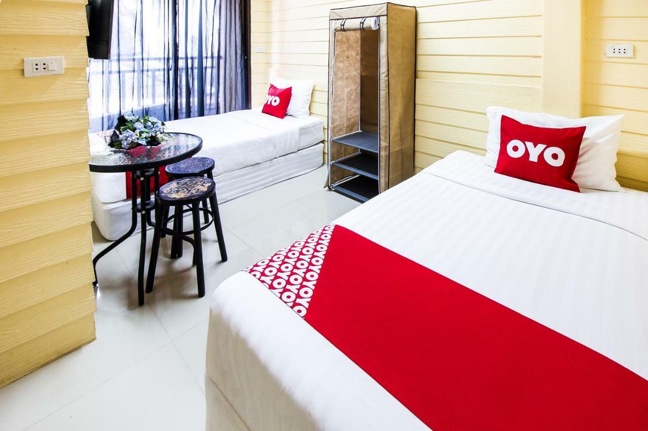 Babo House Bangkok Hotel Екстериор снимка